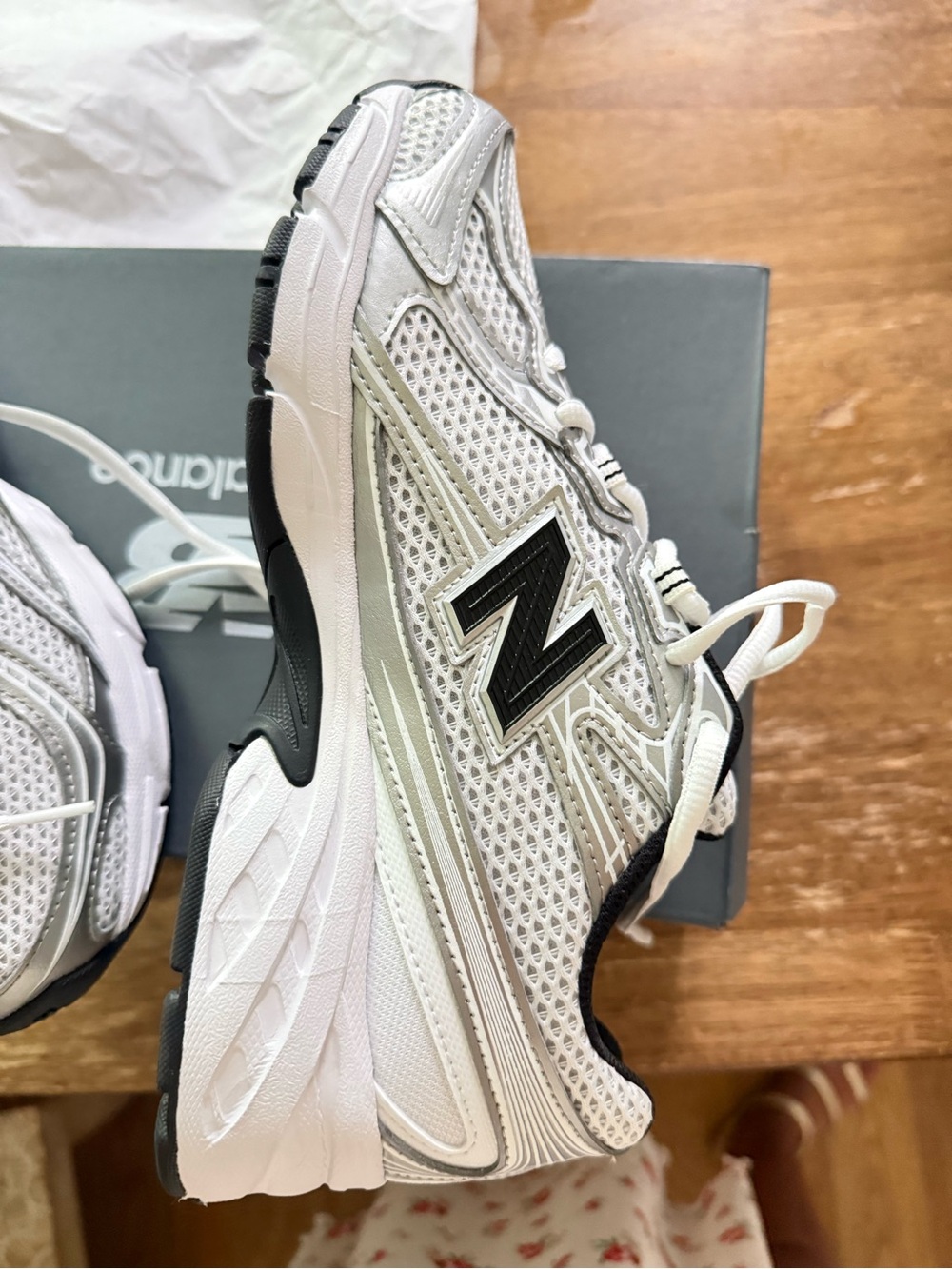 New Balance Gray and Black Mesh Running Sneakers - Picture 9 of 11